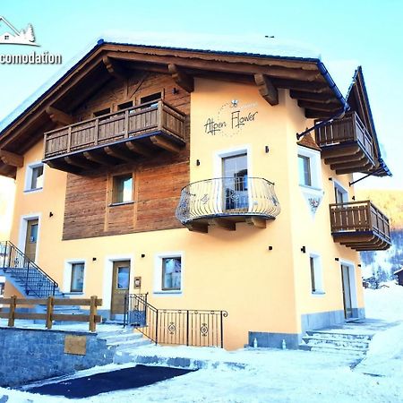 Alpen Flower By Livigno Accomodation Екстериор снимка